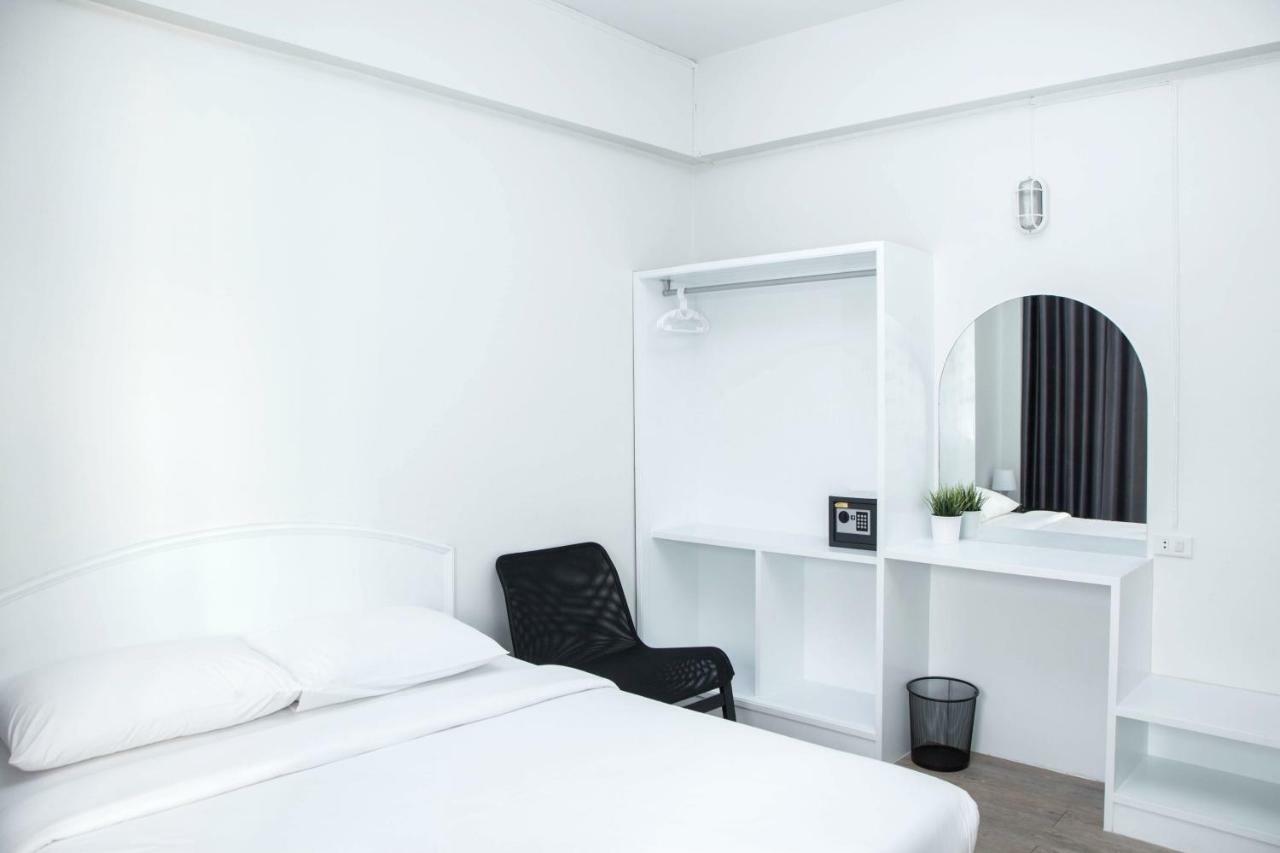 Crystal Hotel Hua Hin Dış mekan fotoğraf